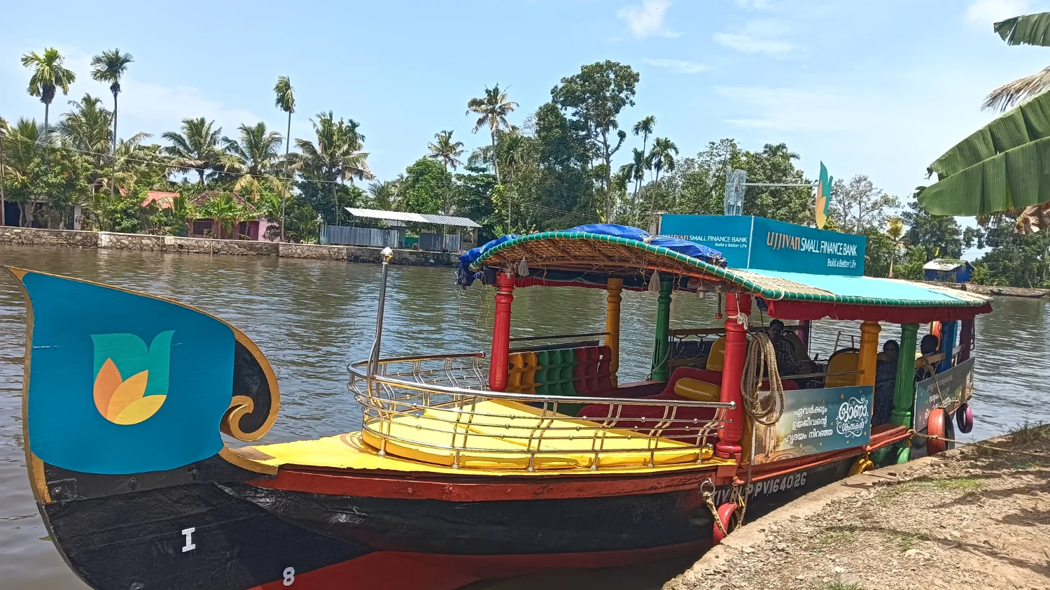 Blue-sided client Shikara travelling across open water